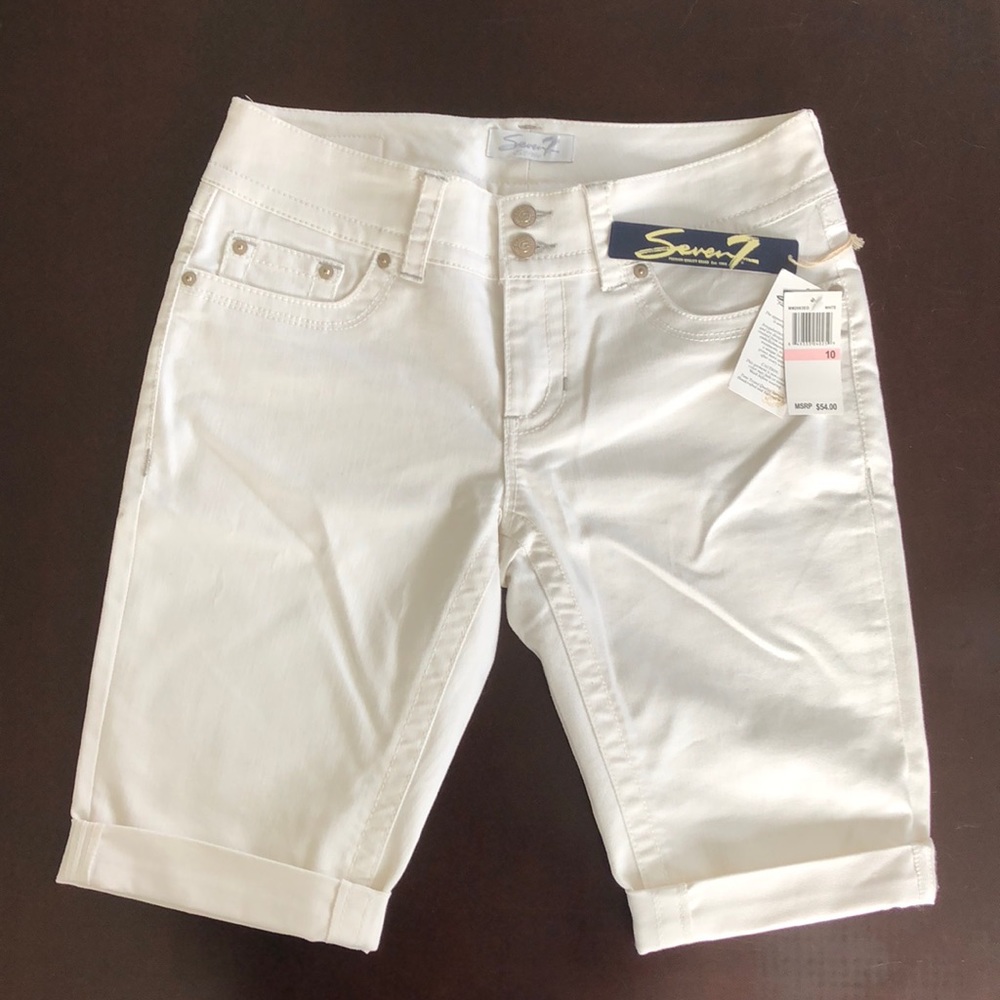 NEW Seven7 jean shorts